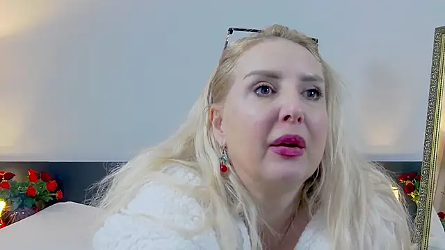 MariaRichi  online show from 02.22.25