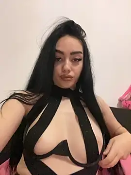 Snapshot of Gya_Rue chatting on 11.16.25 Gya Rue online show from 11.16.25