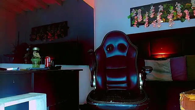 HannibalLester online show from 04.15.26