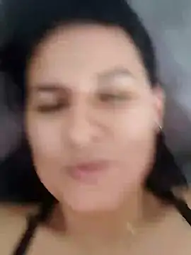 Snapshot of elena_jonees chatting on 01.18.25 elena jonees online show from 01.18.25