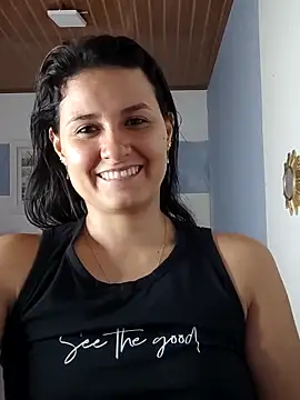 Snapshot of elena_jonees chatting on 02.17.25 elena jonees online show from 02.17.25