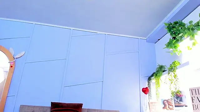 Snapshot of nathalie_rossel chatting on 11.05.25 nathalie rossel online show from 11.05.25