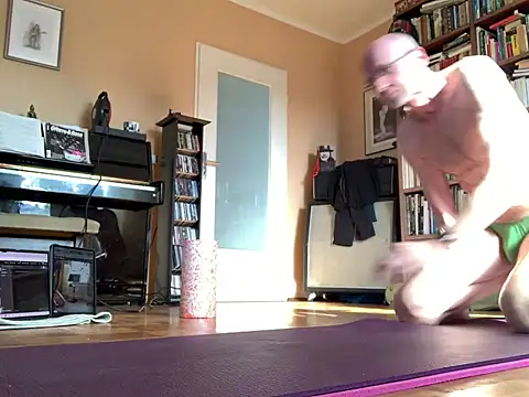 Snapshot of Bula94193 chatting on 02.15.26 Bula94193 online show from 02.15.26