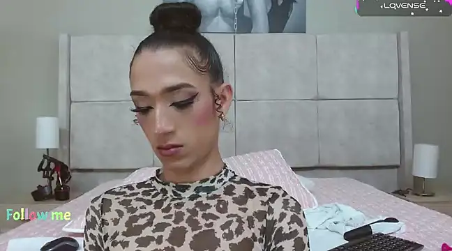 sweet amalia4 online show from 12.30.24