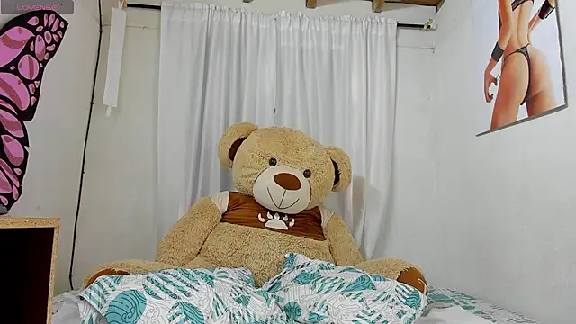 sweet amalia4 online show from 09.11.25