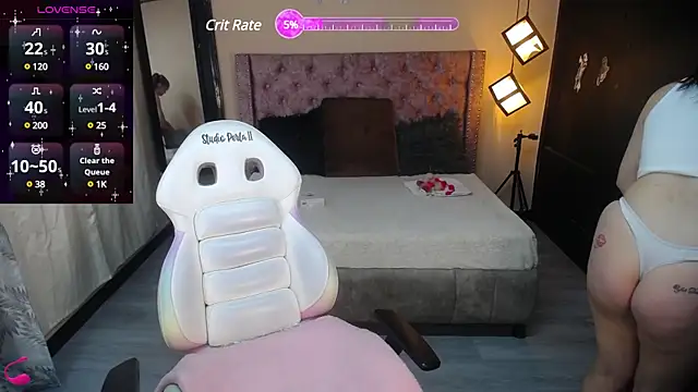 Snapshot of Naiara_Sex_ chatting on 12.09.24 Naiara Sex online show from 12.09.24