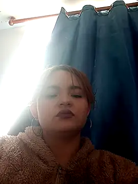 Snapshot of Naiara_Sex_ chatting on 12.10.24 Naiara Sex online show from 12.10.24