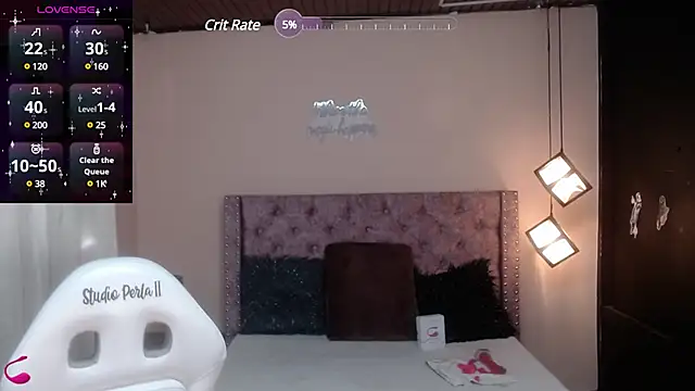 Snapshot of Naiara_Sex_ chatting on 12.12.24 Naiara Sex online show from 12.12.24