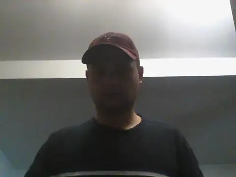 Snapshot of DefiniteTimor chatting on 06.06.26 DefiniteTimor online show from 06.06.26