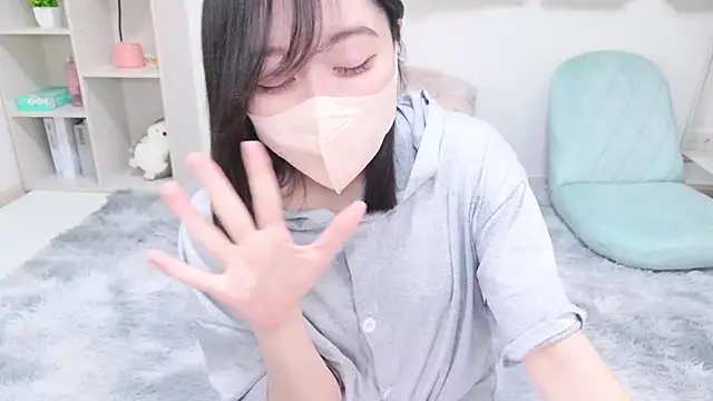 Yurie  online show from 01.29.25