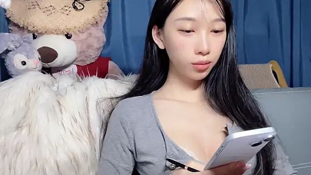 Lili-2 online show from 03.30.26