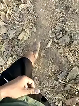 Snapshot of Piyush_2024 chatting on 05.17.26 Piyush 2024 online show from 05.17.26