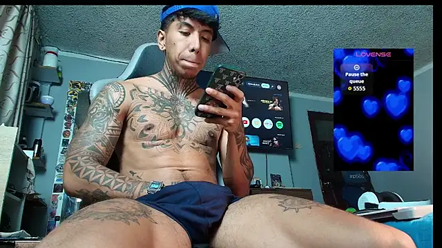 Nickhot0609 online show from 02.24.26