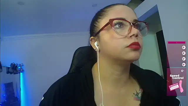 Madame Shein  online show from 12.28.24