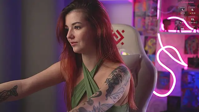 Snapshot of Charmings_054 chatting on 03.14.25 Charmings 054 online show from 03.14.25