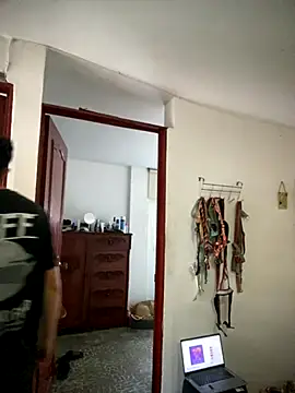 Snapshot of Jestebanano chatting on 09.11.25 Jestebanano online show from 09.11.25