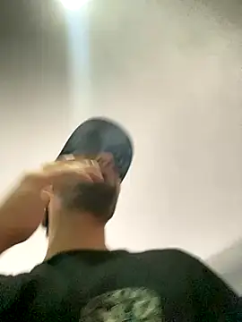 Snapshot of Jestebanano chatting on 09.25.25 Jestebanano online show from 09.25.25