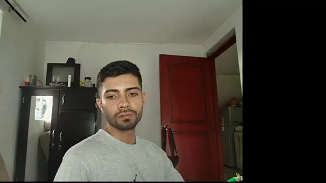 Snapshot of Jestebanano chatting on 10.15.25 Jestebanano online show from 10.15.25