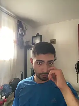 Jestebanano online show from 11.19.25