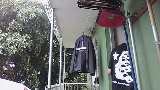 Jestebanano online show from 04.15.26