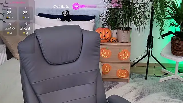 Sophie Enzo online show from 10.30.25