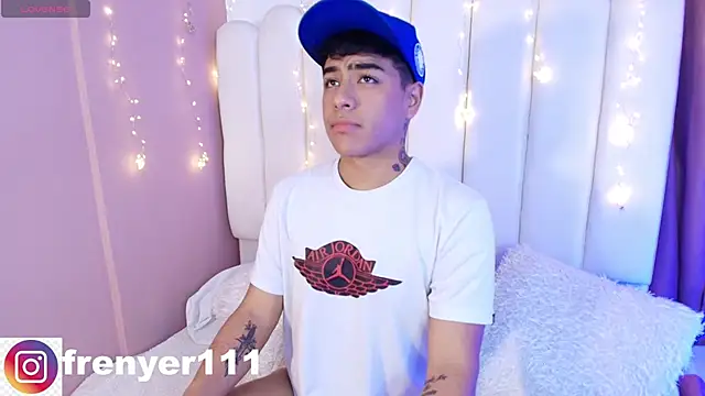 kiing azahell online show from 02.28.25