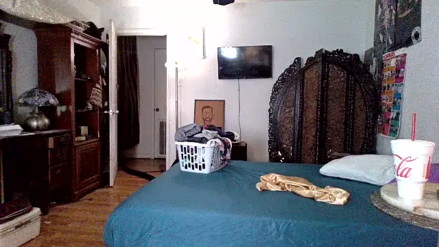 sophiarica online show from 03.25.26