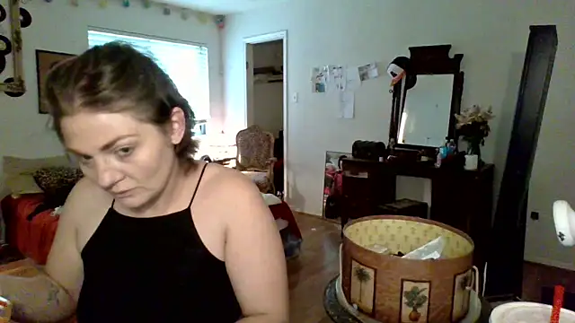 sophiarica online show from 04.18.26