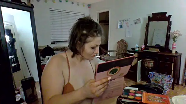 sophiarica online show from 04.25.26