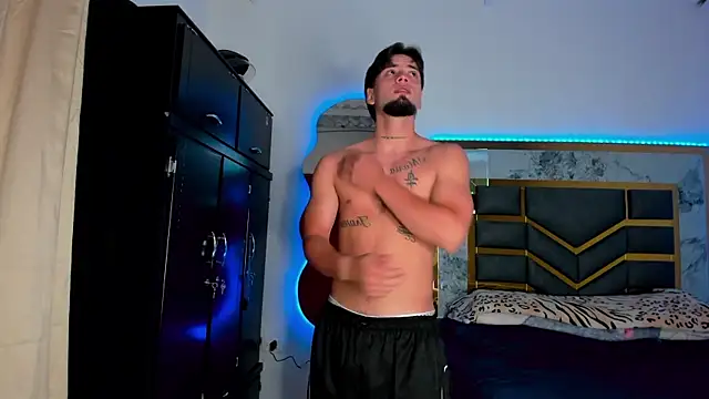 MattDevon online show from 10.22.25