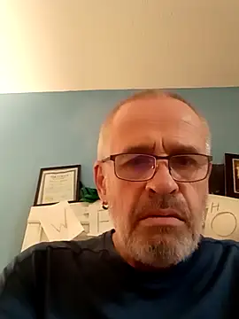 Snapshot of geilerschwanz64 chatting on 12.20.24 geilerschwanz64 online show from 12.20.24