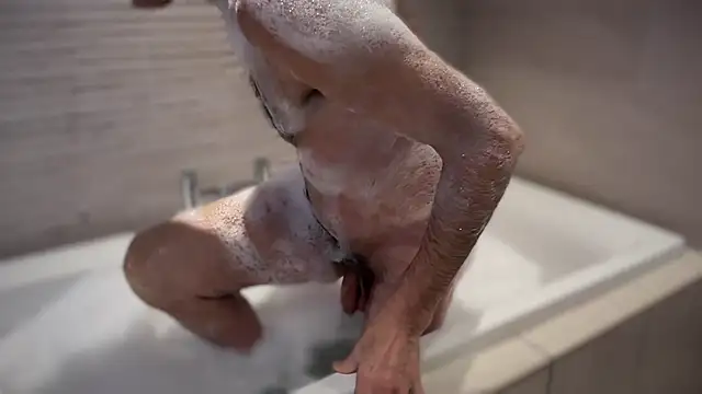 TowaFreespirit online show from 01.01.25