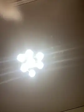 Janet Welder online show from 03.08.26