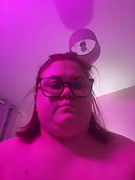 Snapshot of Tallulah-mae-xoxox chatting on 02.08.25 Tallulah-mae-xoxox online show from 02.08.25