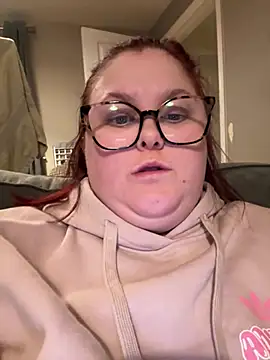 Snapshot of Tallulah-mae-xoxox chatting on 02.21.25 Tallulah-mae-xoxox online show from 02.21.25