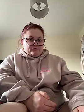 Snapshot of Tallulah-mae-xoxox chatting on 02.28.25 Tallulah-mae-xoxox online show from 02.28.25