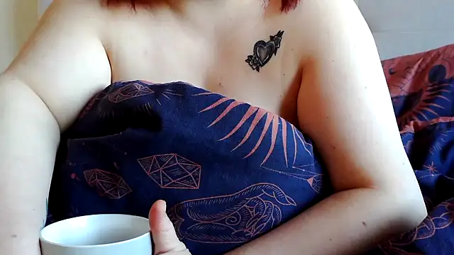 Snapshot of Tallulah-mae-xoxox chatting on 03.03.25 Tallulah-mae-xoxox online show from 03.03.25