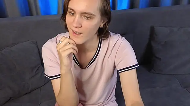 nikompell online show from 09.24.25