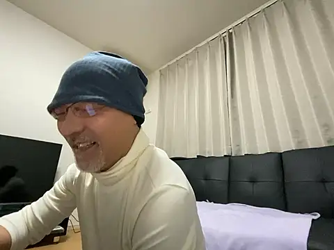 Snapshot of Grandpa29hijii chatting on 03.01.26 Grandpa29hijii online show from 03.01.26