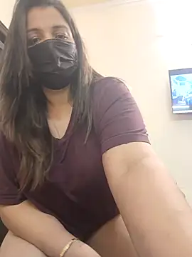 Snapshot of Archi-07 chatting on 03.09.25 Archi-07 online show from 03.09.25