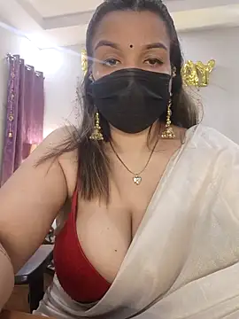 Snapshot of Archi-07 chatting on 10.30.25 Archi-07 online show from 10.30.25