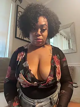 camiliaskye online show from 09.18.25