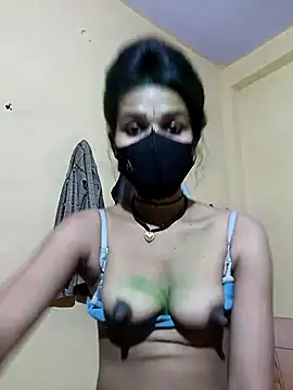 Snapshot of Hoty_girl_143 chatting on 03.14.25 Hoty girl 143 online show from 03.14.25