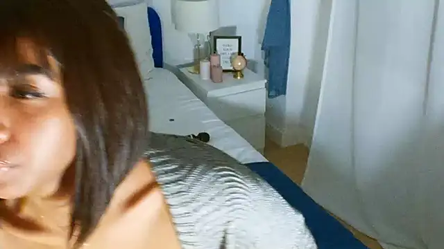 IamCrystal2 online show from 03.23.25