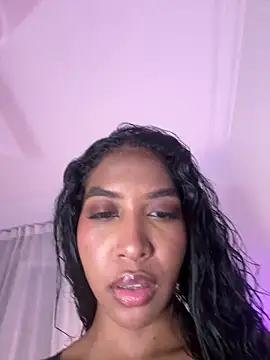 IamCrystal2 online show from 05.25.26