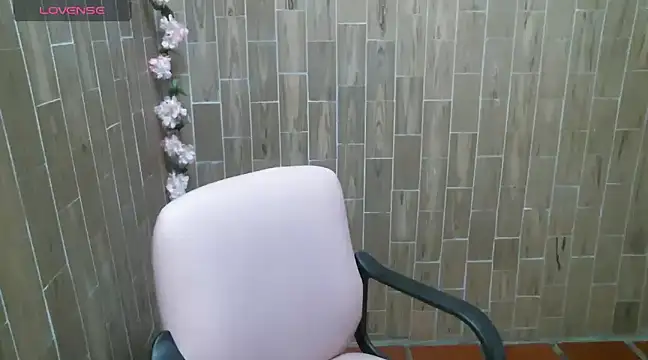 solyeria online show from 12.12.24