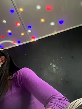 Snapshot of Isa_bellats_95 chatting on 11.14.25 Isa bellats 95 online show from 11.14.25