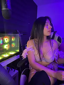 Snapshot of missycanoo chatting on 03.20.25 missycanoo online show from 03.20.25