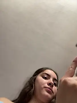 imlindapink online show from 02.20.25