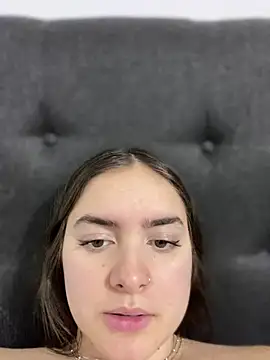 imlindapink online show from 03.04.25